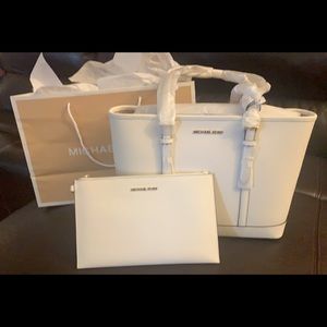 MK Cross Grain Leather White